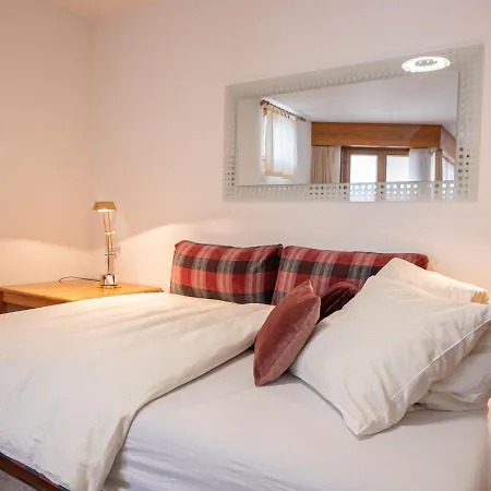 Chesa Maurus A1 By Interhome *